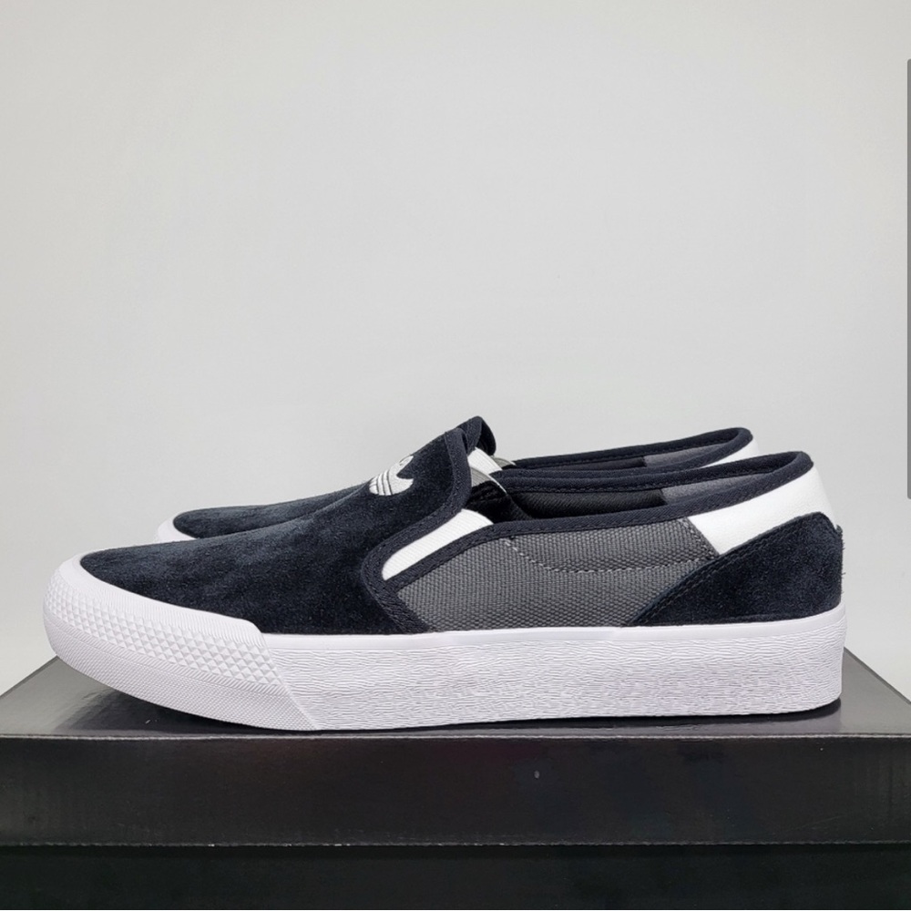 New Adidas Shmoofoil Slip-On Skateboarding Shoes 'Core Black' Size M 10 /W 11